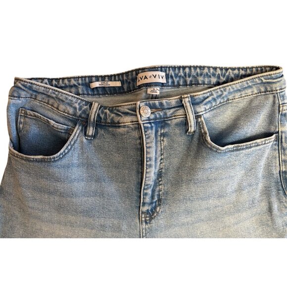 Ava & Viv Wide Leg Lighter Wash Denim Jeans Size 16 Womens Relaxed Fit Stretch - Picture 4 of 14
